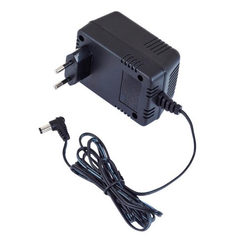 ROCKPOWER ALIMENTATORE CORRENTE ALTERNATA 9V 2100 Ma