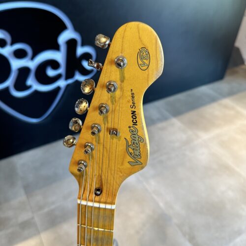 VINTAGE V52 CHITARRA ELETTRICA DISTRESSED BUTTERSTOCH USATO