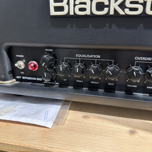 BLACKSTAR HT20 STUDIO TESTATA VALVOLARE 20 WATT USATO