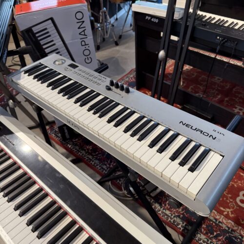 ICON NEURON 6 CONTROLLER MIDI USATO