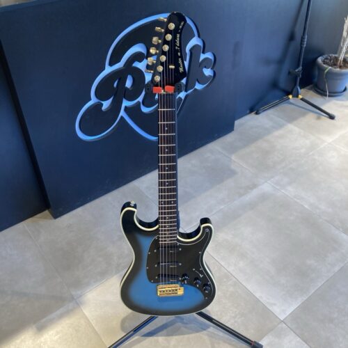 EKO MASTER M7 CHITARRA ELETTRICA + CUSTODIA RIGIDA USATO